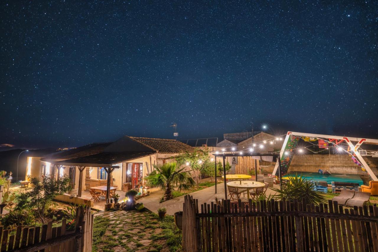Polvere Di Stelle Bed & Breakfast Ummari